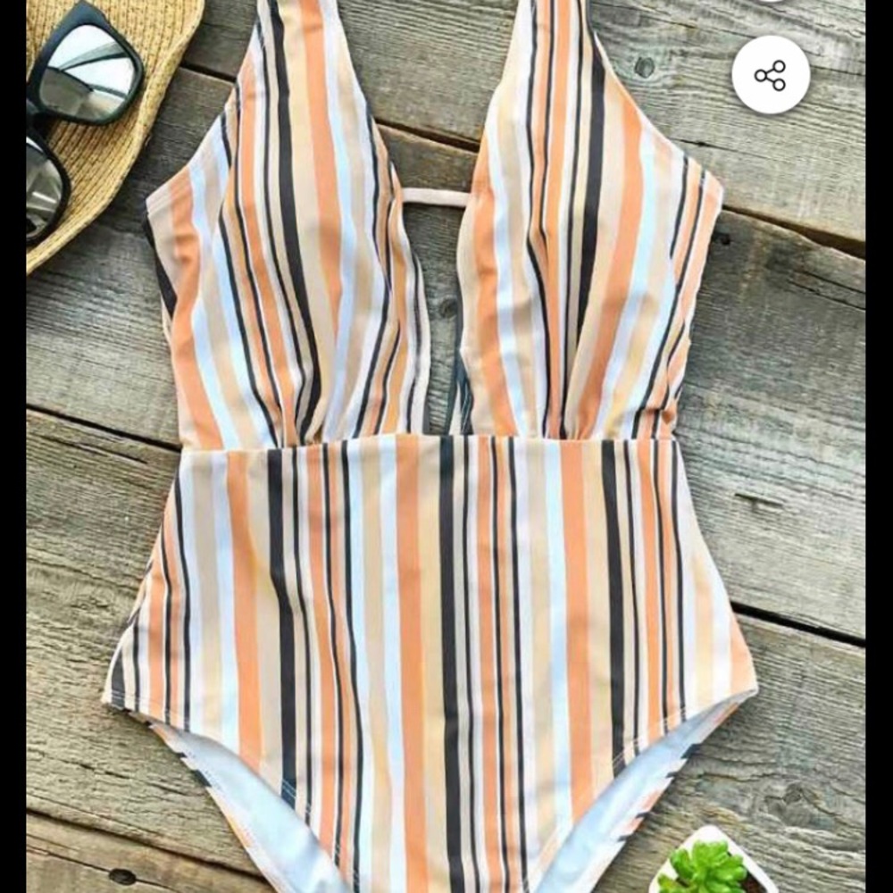 One piece swimsuit